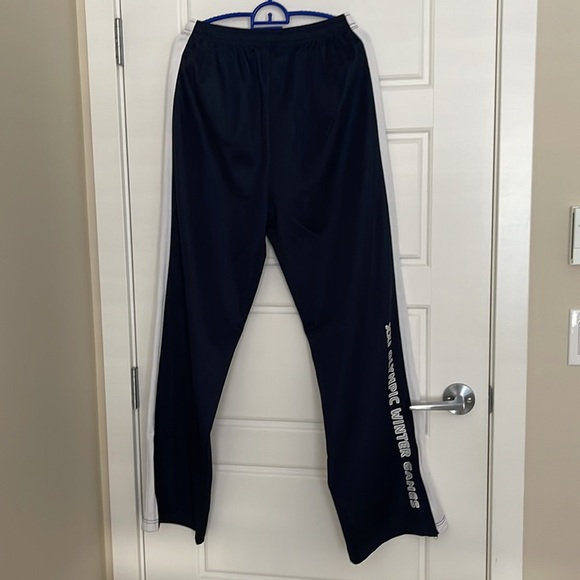 Vancouver 2010 Olympics Elevate Track Pants (NWT size S) - Picture 3 of 7